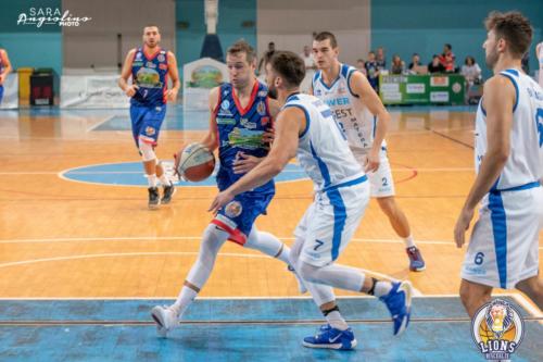 Lions - Matera 97-83 00173