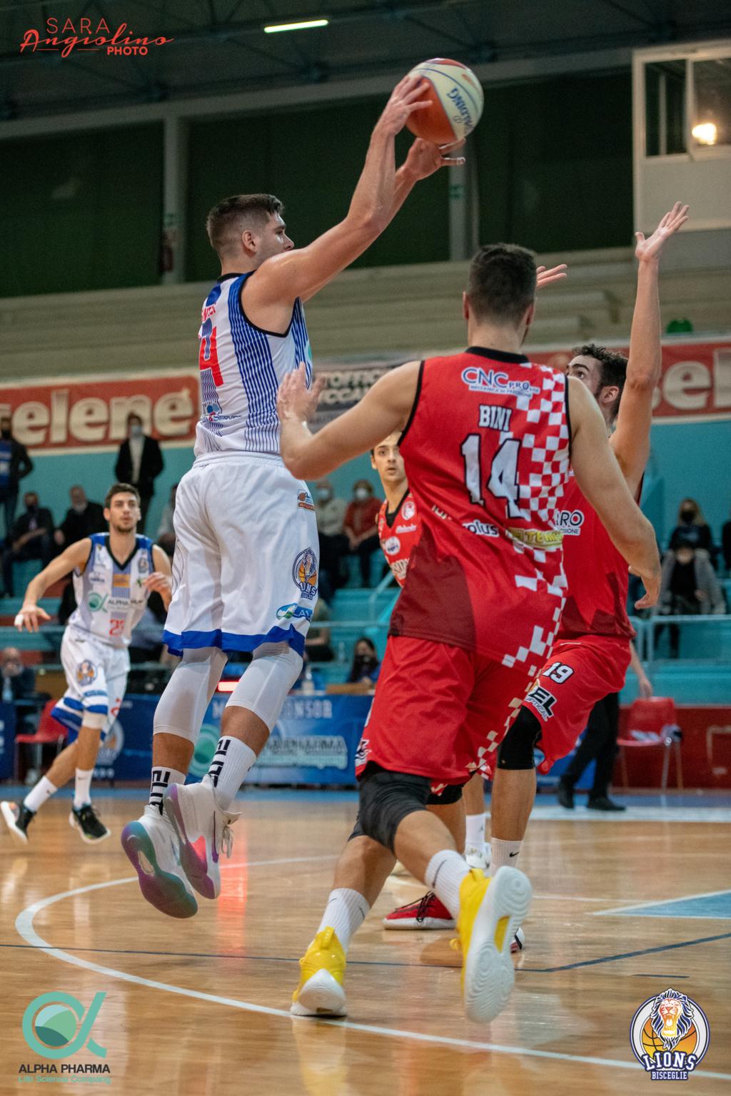 Lions - Molfetta 00100 (FILEminimizer)