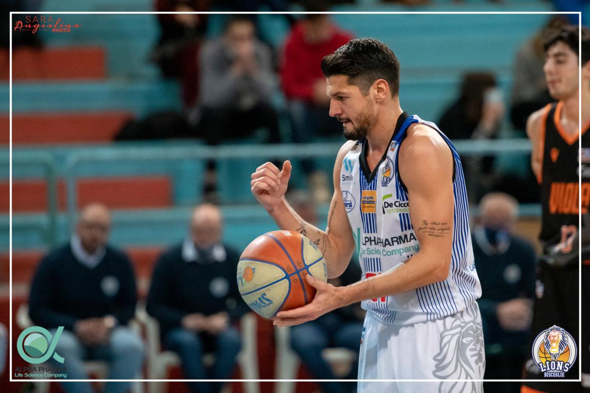 Lions - Reggio 71-69 00037 (FILEminimizer)