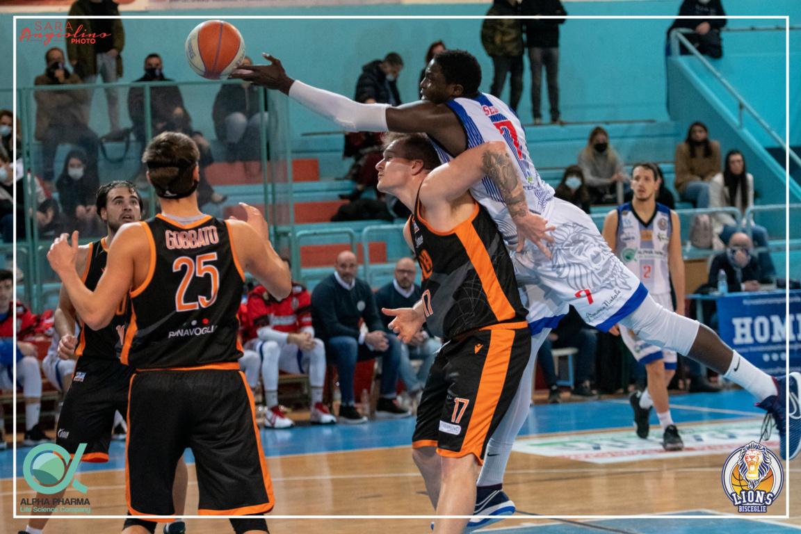 Lions - Reggio 71-69 00056 (FILEminimizer)